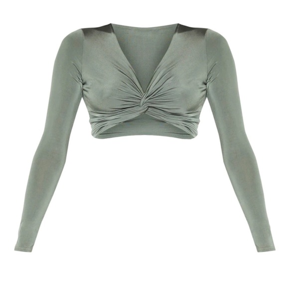 Green twist crop top PLT size 4 - Picture 3 of 4